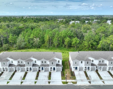 2305 Brook Marsh Loop - Photo Thumbnail 16