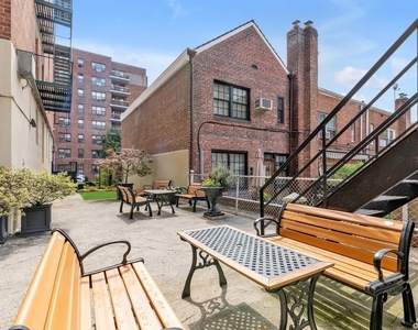 67-40 Booth Street - Photo Thumbnail 12