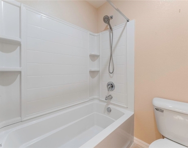 11386 Belmont Lake Drive - Photo Thumbnail 21