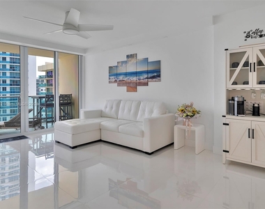 2501 S Ocean Dr - Photo Thumbnail 4