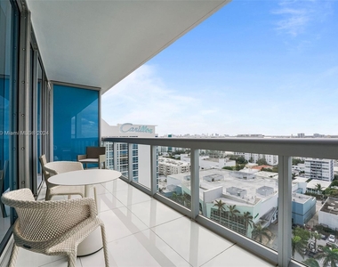 6899 Collins Ave - Photo Thumbnail 17