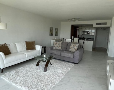 10275 Collins Ave - Photo Thumbnail 2