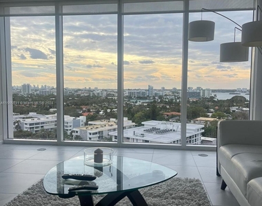 10275 Collins Ave - Photo Thumbnail 3