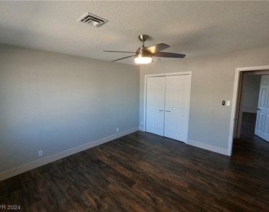 604 Bonita Avenue - Photo Thumbnail 16