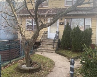 566-568 Sandford Ave - Photo Thumbnail 8