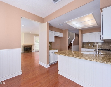 27007 Karns Court - Photo Thumbnail 13