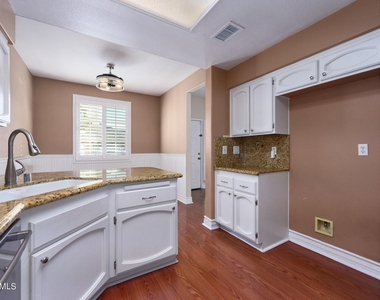 27007 Karns Court - Photo Thumbnail 16