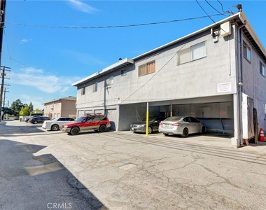 428 E Foothill Boulevard - Photo Thumbnail 28