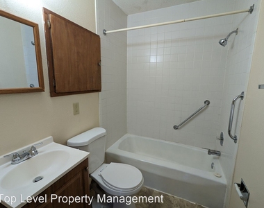 6310 Bettys Ln - Photo Thumbnail 5