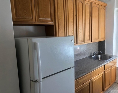 8320 Bay Parkway - Photo Thumbnail 4