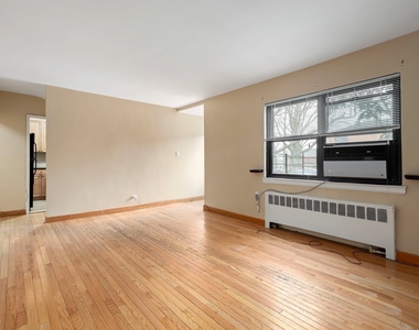 219-82 75th Avenue - Photo Thumbnail 4