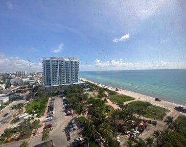 6423 Collins Ave - Photo Thumbnail 0