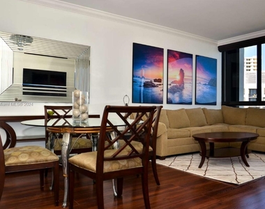 520 Brickell Key Dr - Photo Thumbnail 28