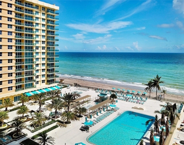 2501 S Ocean Dr - Photo Thumbnail 25