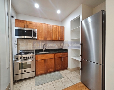 585 West 204th Street - Photo Thumbnail 2