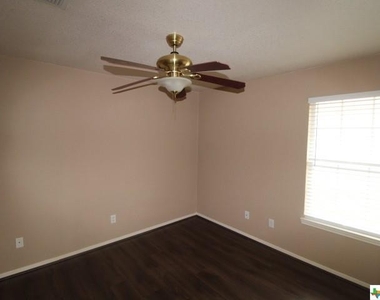 4905 Jim Avenue - Photo Thumbnail 11