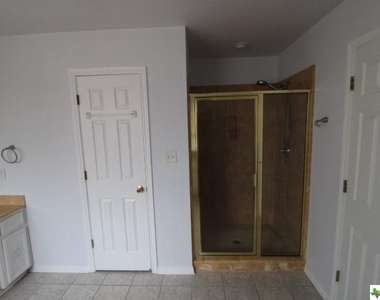 4905 Jim Avenue - Photo Thumbnail 10