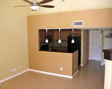 1025 E Highland Avenue - Photo Thumbnail 2