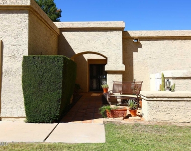 8188 E Del Cuarzo Drive - Photo Thumbnail 1