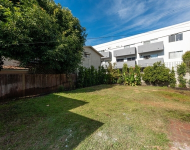 14123 Califa St - Photo Thumbnail 14