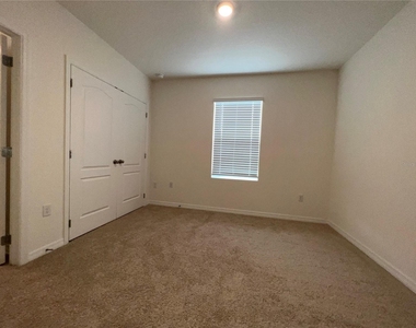 1440 Plank Place - Photo Thumbnail 13