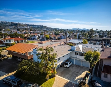 305 Avenida Cabrillo - Photo Thumbnail 1