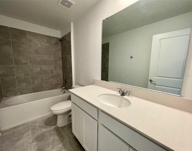 15579 Water Spring Boulevard - Photo Thumbnail 19