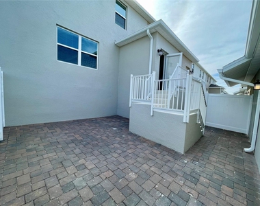 15579 Water Spring Boulevard - Photo Thumbnail 30