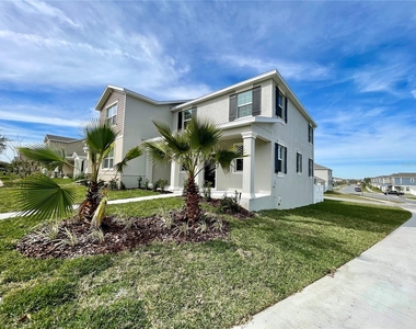 15579 Water Spring Boulevard - Photo Thumbnail 2