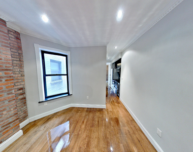 3 West 103rd Street, Unit 3RW - Photo Thumbnail 1