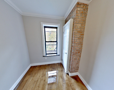 3 West 103rd Street, Unit 3RW - Photo Thumbnail 4