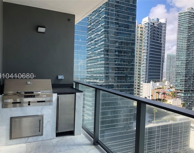 1451 Brickell Ave - Photo Thumbnail 12