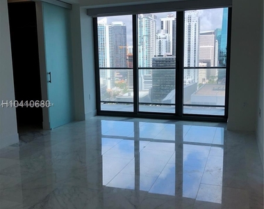 1451 Brickell Ave - Photo Thumbnail 10