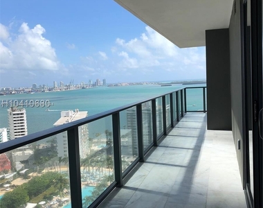 1451 Brickell Ave - Photo Thumbnail 15