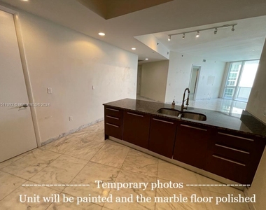 16001 Collins Ave - Photo Thumbnail 6