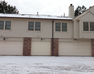 9523 Maple Way - Photo Thumbnail 19