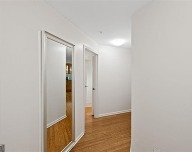 2714 Vinings Central - Photo Thumbnail 2