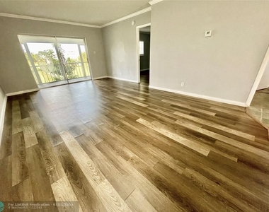 7405 W Atlantic Blvd - Photo Thumbnail 5