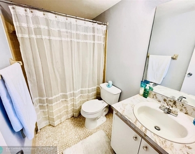 7405 W Atlantic Blvd - Photo Thumbnail 14