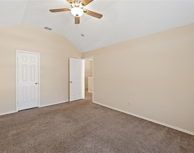 3732 Kimble Drive - Photo Thumbnail 22