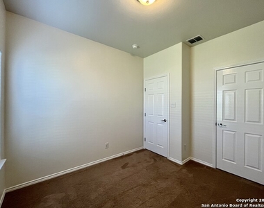 1308 Mountain View Dr - Photo Thumbnail 13