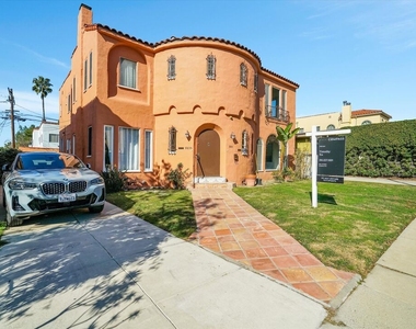 843 S Curson Ave - Photo Thumbnail 1