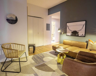 Tribeca - Photo Thumbnail 3