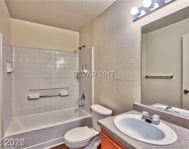 4730 E Craig Road - Photo Thumbnail 3