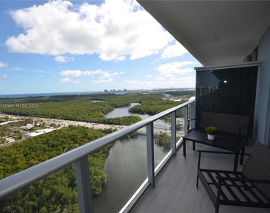 16385 Biscayne Blvd - Photo Thumbnail 21