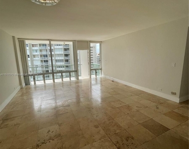 1408 Brickell Bay Dr - Photo Thumbnail 3