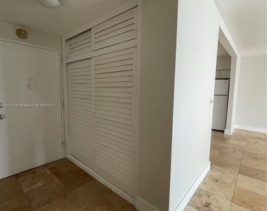 1408 Brickell Bay Dr - Photo Thumbnail 7