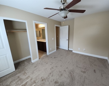 6990 Castle Mountain Avenue - Photo Thumbnail 36