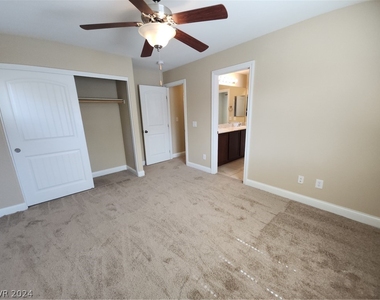 6990 Castle Mountain Avenue - Photo Thumbnail 32