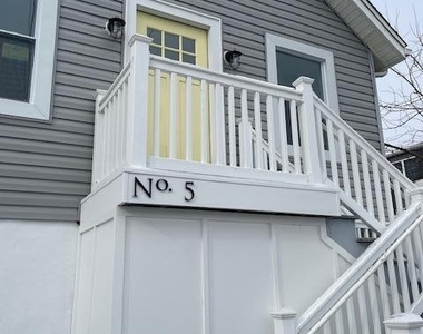 5 Pineview Avenue - Photo Thumbnail 1